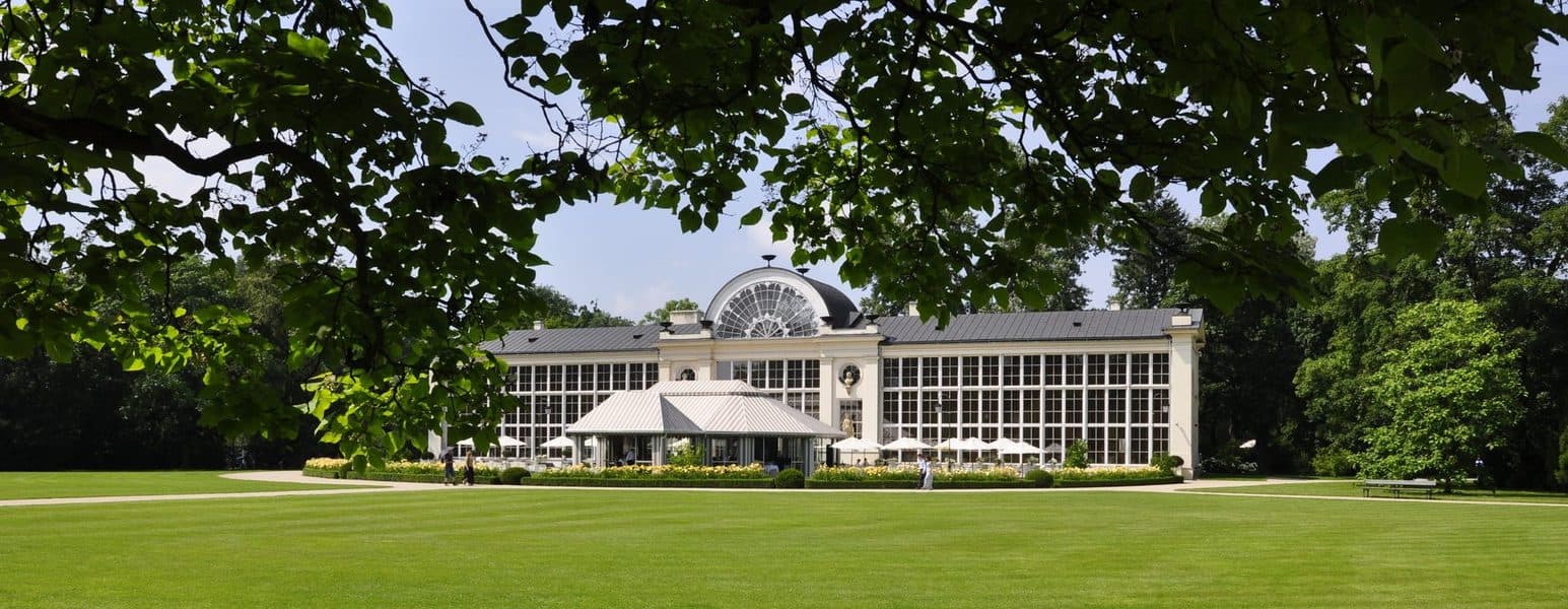 Le lac du parc de l'Orangerie.